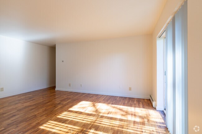 Sala de estar - Savory Village Apartments