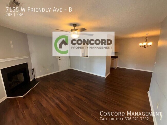 Foto del edificio - 7155 W Friendly Ave