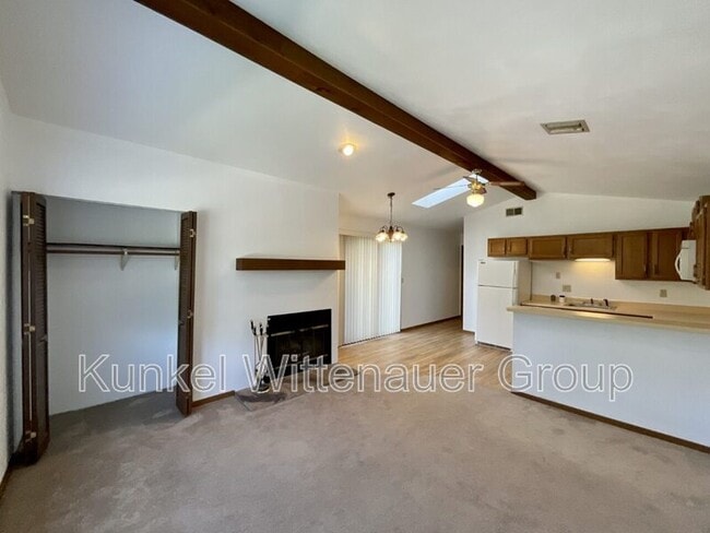 Building Photo - 166 Eagle Ridge