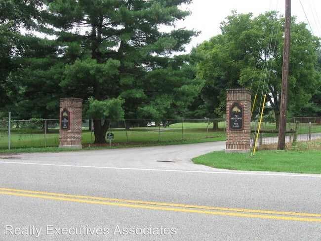 Foto del edificio - 2 br, 1.5 bath House - 453 Pine Lakes Lane