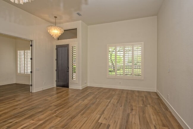 Building Photo - 22420 N 48th St