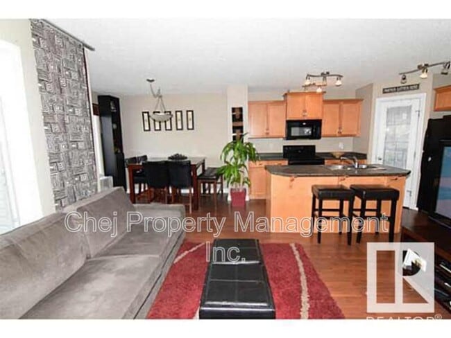 Building Photo - 1571 Rutherford Rd SW