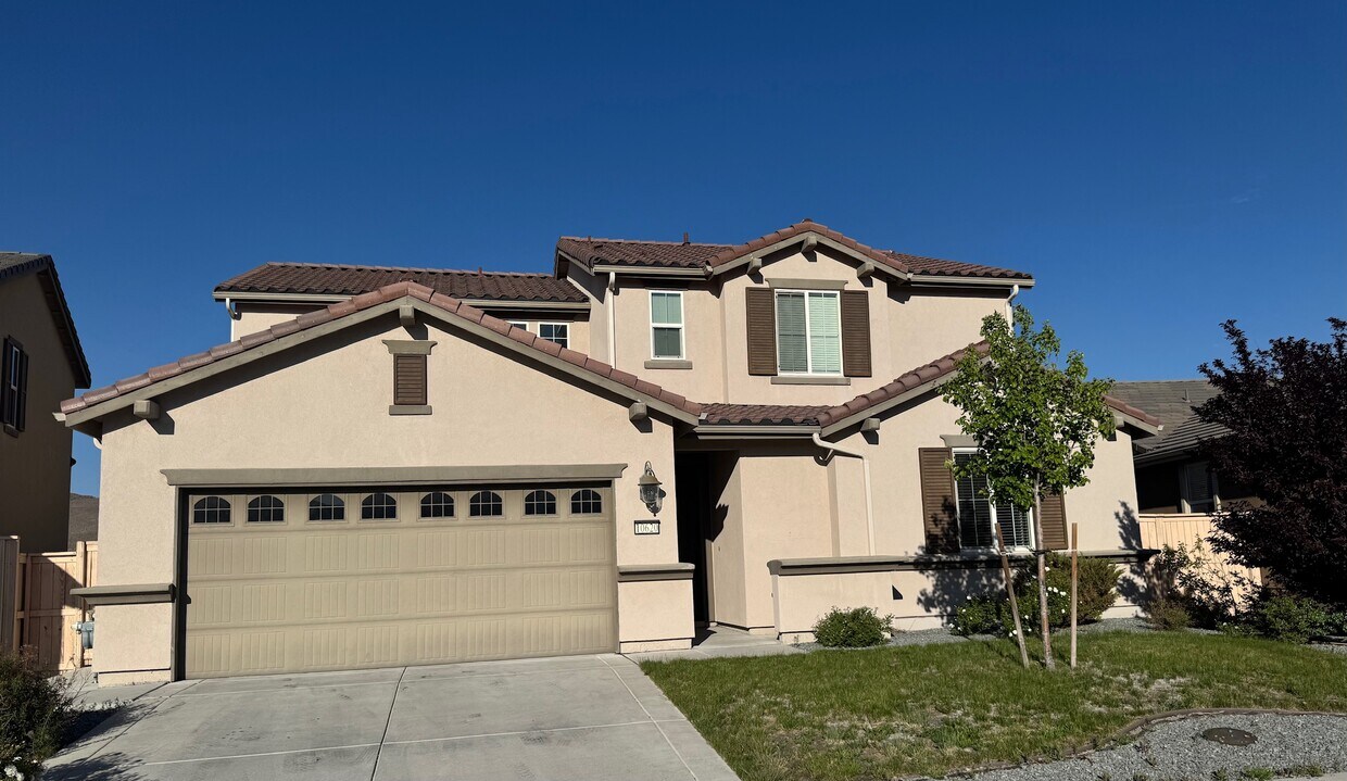 Primary Photo - 10620 Foxberry Park Dr