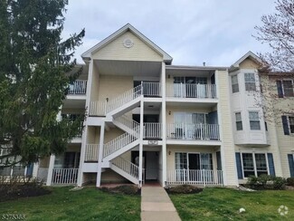 Front of building - 47 Amethyst Way