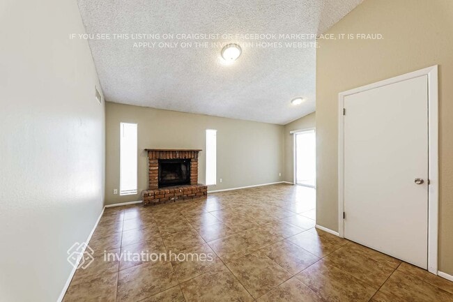 Building Photo - 6116 W Evans Dr