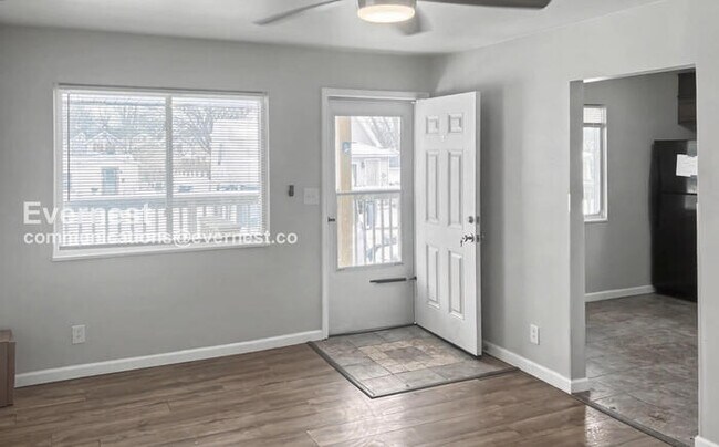 Foto del edificio - 972 Concord Ave