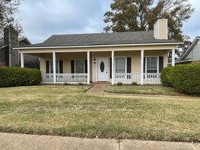 Building Photo - 5929 Stockwood St