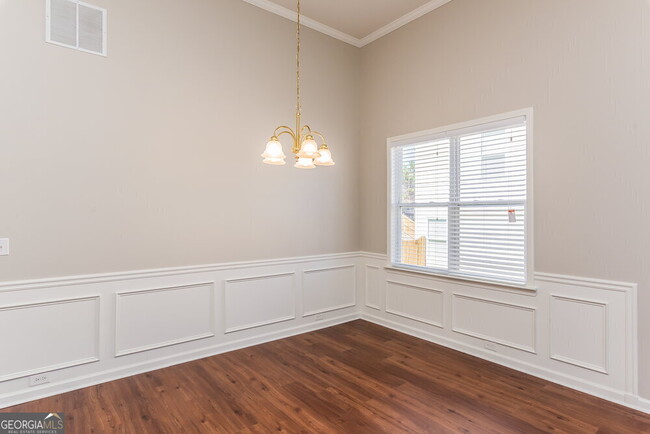 Building Photo - 152 Mill Creek Dr