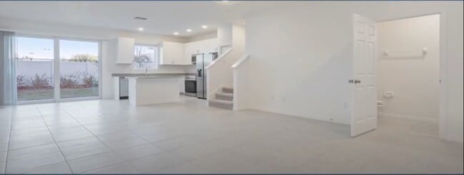 Photo - 4344 Sailplane Ct House