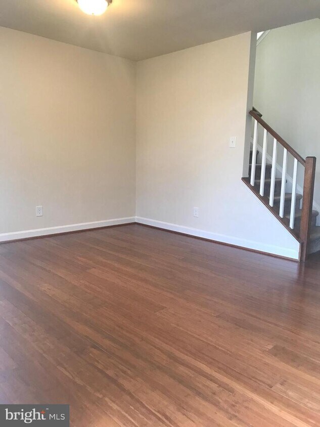 10304 Bluebird Ct, Spotsylvania Courthouse, VA 22553 House Rental in