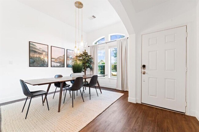 Foto del edificio - 5507 Stonefield Ct