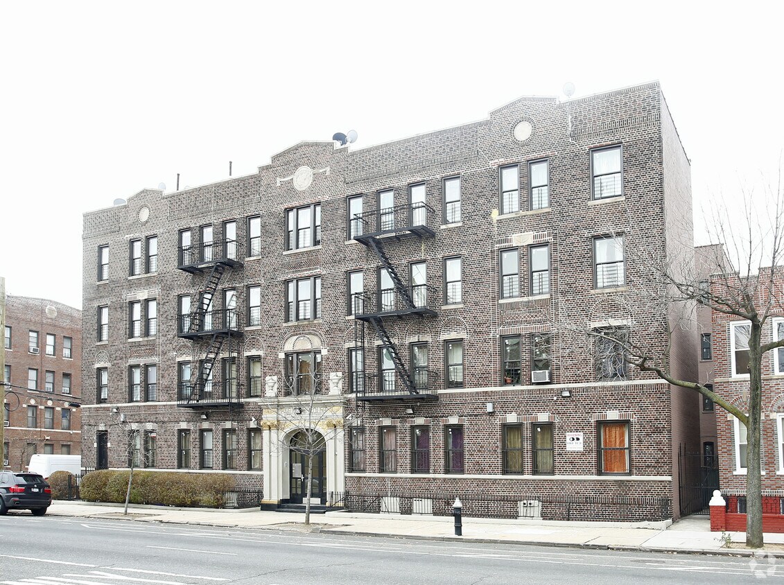 Foto del edificio - Parkway Court