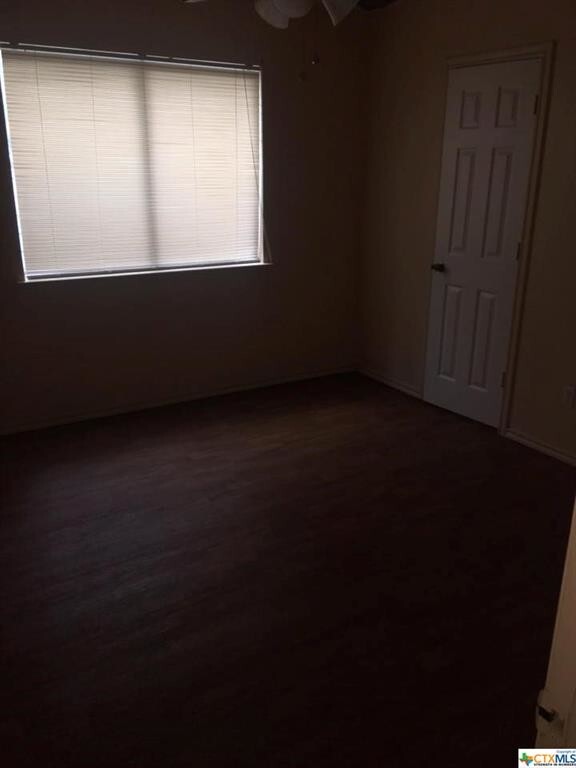 Foto del edificio - 820-822-822 Sagewood