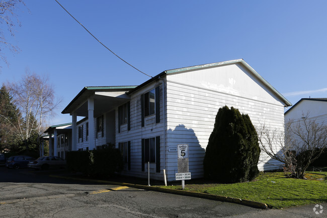 Building Photo - Kenneth Alan Apartments