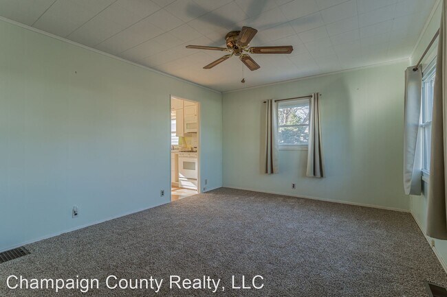 Building Photo - 3 br, 1 bath House - 715 W. Vine St.