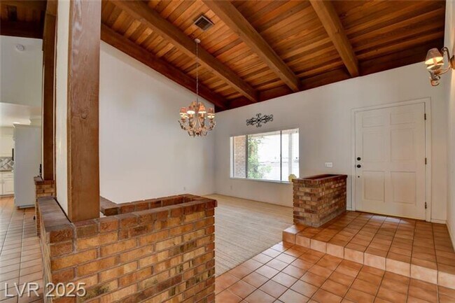 Foto del edificio - Fabulous Ranch-Style Home on Over Half an Acre – No HOA!
