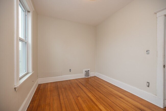 Foto del edificio - 339 Allston St