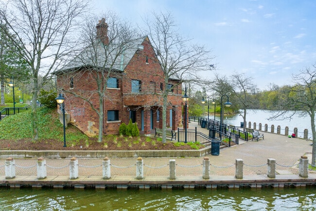 The Newburgh Pointe Peninsula Outlook Village Industry Plant was built by Henry Ford in 1935.