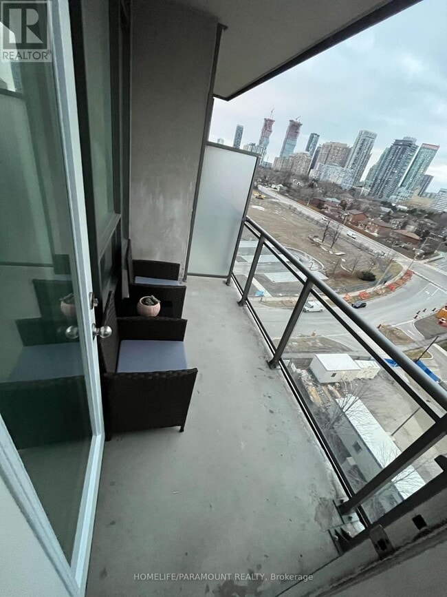 Photo du bâtiment - 3525 Kariya Dr