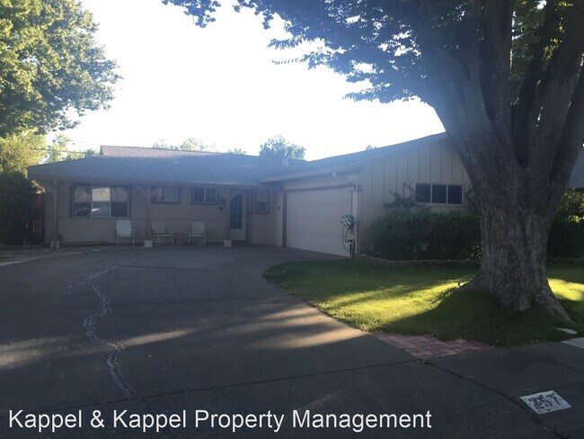 Foto del edificio - 3 br, 2 bath House - 257 Ironwood Street