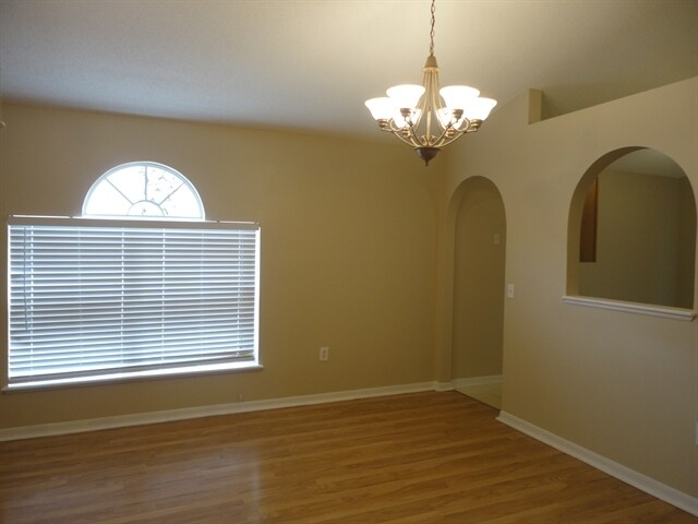 Building Photo - 30541 Double Dr