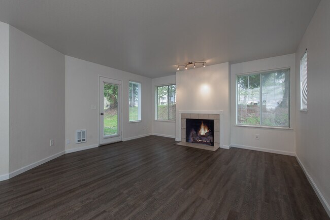 Building Photo - 5300 Harbour Pointe Blvd