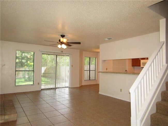 Building Photo - 13307 Saddlebrook Trail