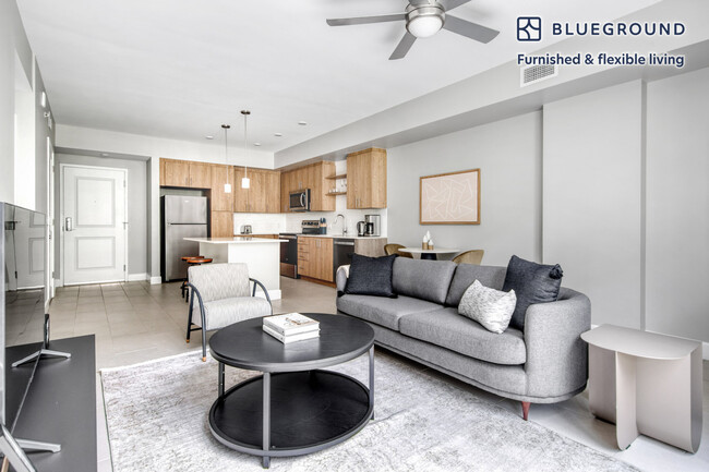 Foto del edificio - 3940 NW 79th Ave