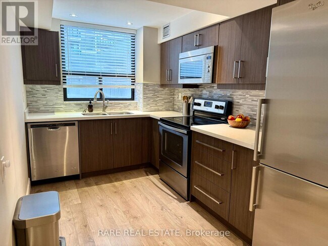 Photo du bâtiment - 53 McCaul St