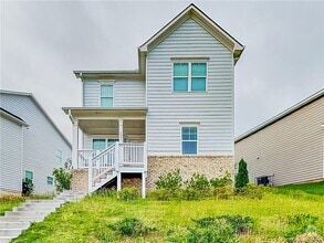 Building Photo - 4903 Heritage Cir