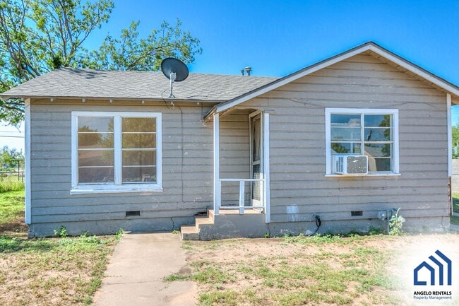 Building Photo - 107 Belaire Ave