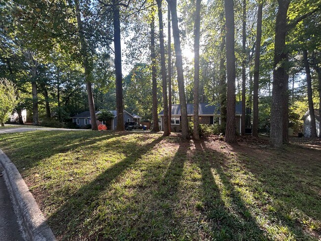 Foto del edificio - 7409 Barberry Ct