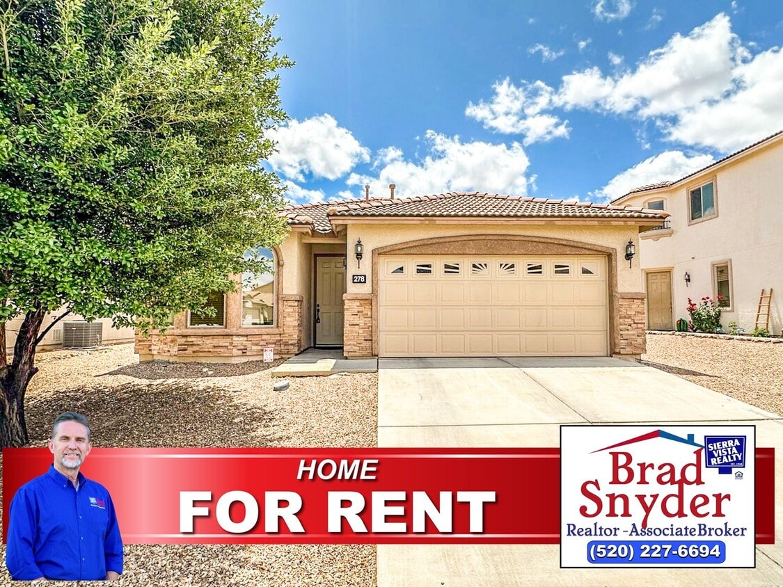Primary Photo - Stunning 4-Bedroom, 2-Bathroom home with C...