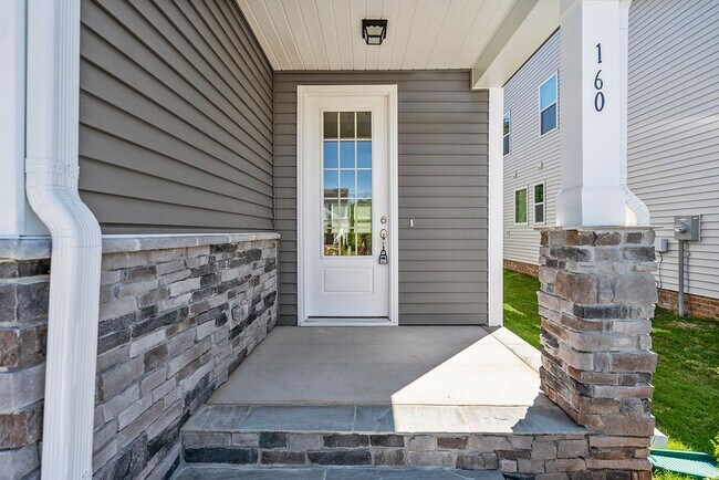 Foto del edificio - 160 Wood Orchid Ln