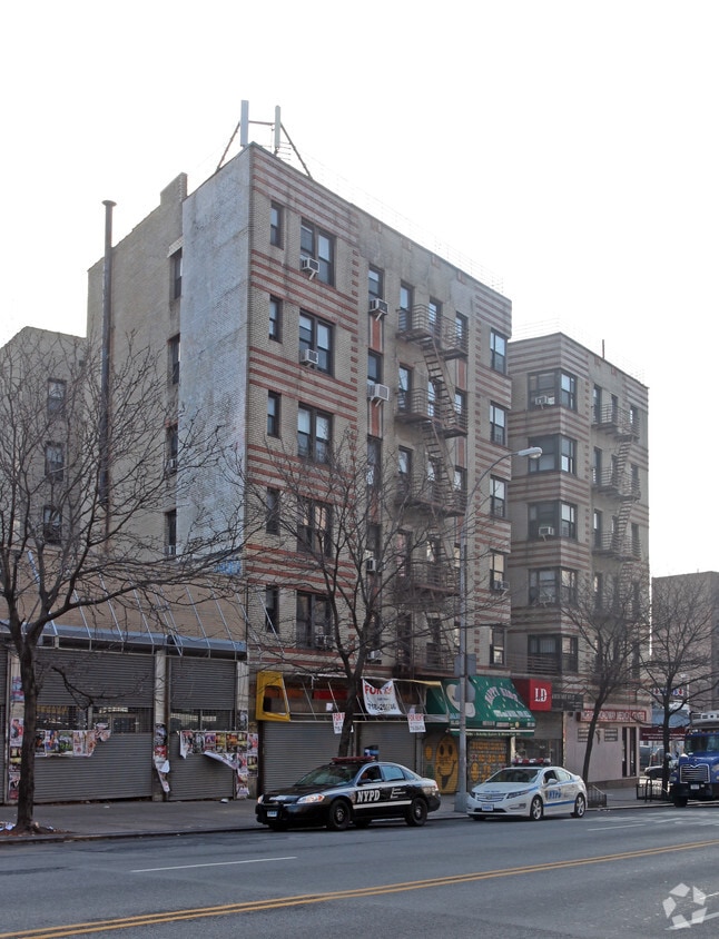 Building Photo - 4080-4084 Broadway