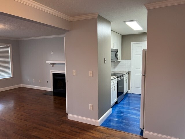 Building Photo - 2258 Lebanon Pike