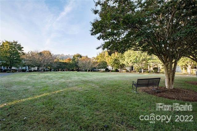 Foto del edificio - 13102 Kennerly Dr