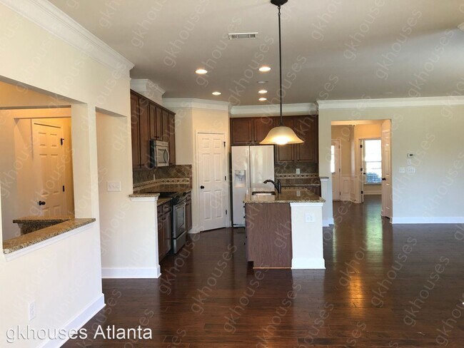 Building Photo - 5 br, 3.5 bath House - 3610 Terrasol Trail SW