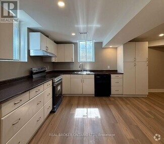 Building Photo - 5862 Evenstarr Ct