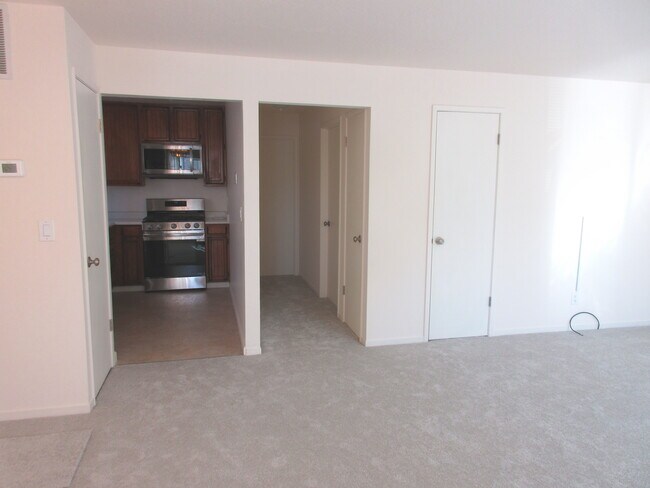 Foto del edificio - 285 Brighton Rd