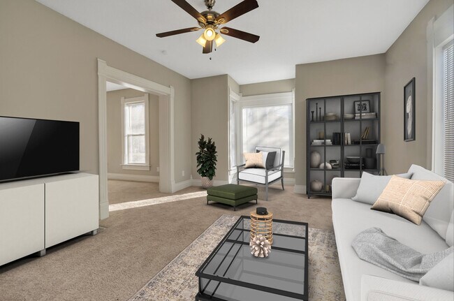 Building Photo - 607 Maple St