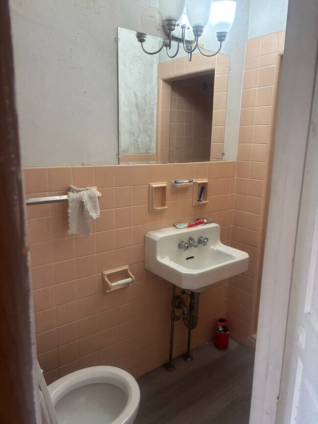 Foto del edificio - 333 N 16th St