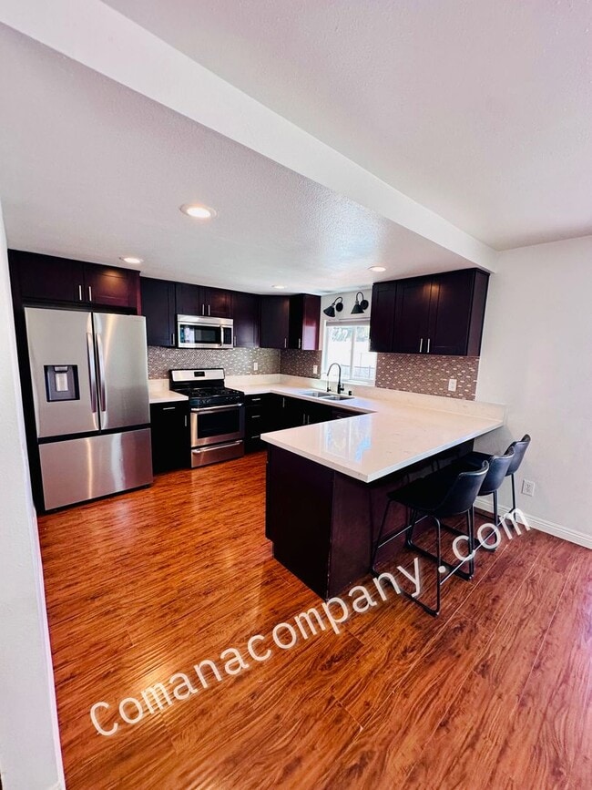 Building Photo - Beautiful 4-Bedroom Home with Private Saltwater Pool in Chula Vista