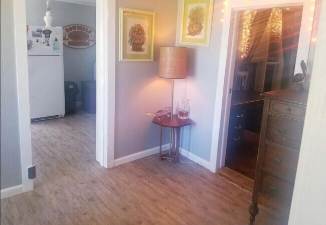 Foto del edificio - 1204 S Fern St