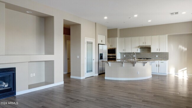 Foto del edificio - 7463 E Quill Ln