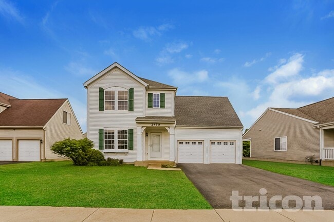 Building Photo - 2450 Claridge Ln