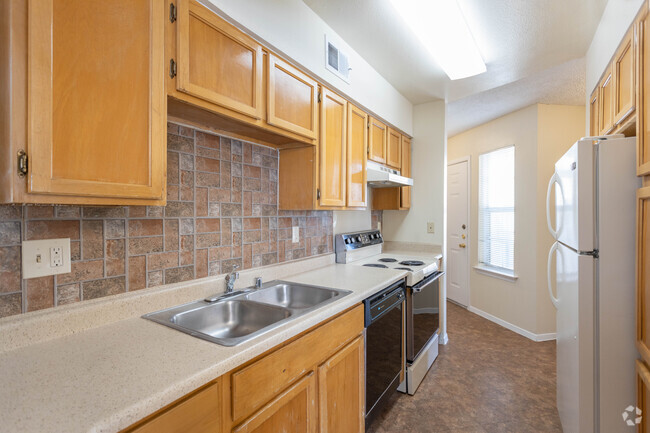 2HAB 2BA - 950 ft² - The Bartlett Apartment Homes