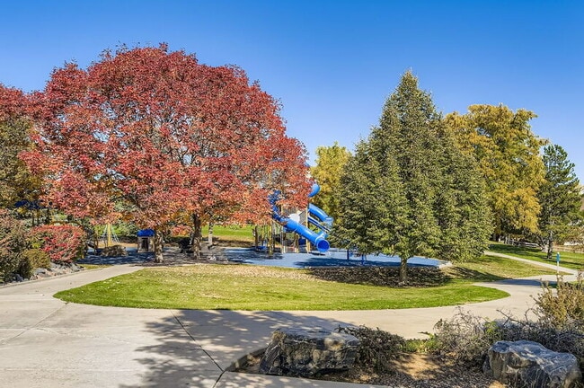 Foto del edificio - 7663 S Cove Cir