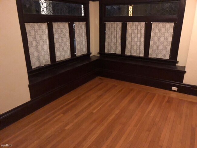 Building Photo - 1 br, 1 bath House - 626 56th St Private B...