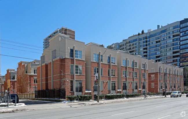 Building Photo - The Central
